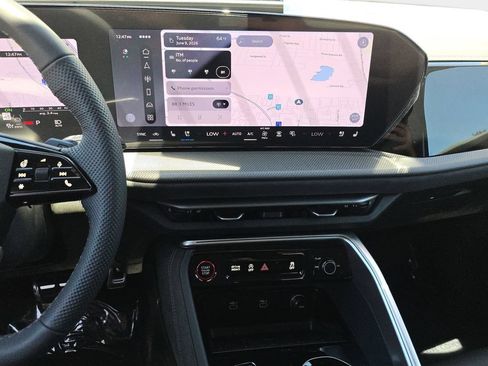 New 2026 Audi SQ5 Premium Plus AWD/4WD image 23