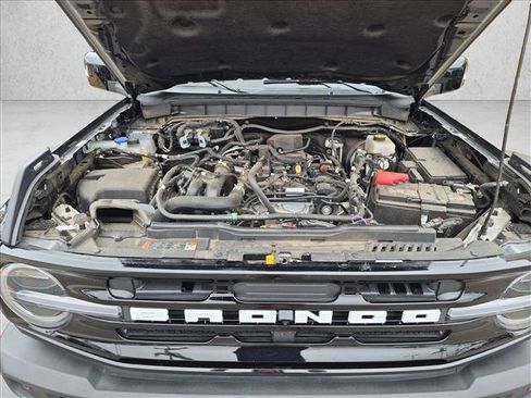 Used 2024 Ford Bronco Outer Banks AWD/4WD image 23