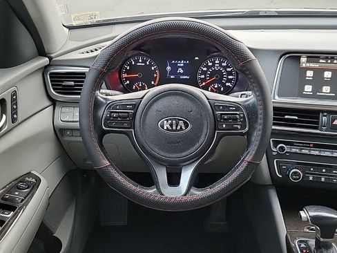 Used 2017 Kia Optima EX w/ Premium Package image 14