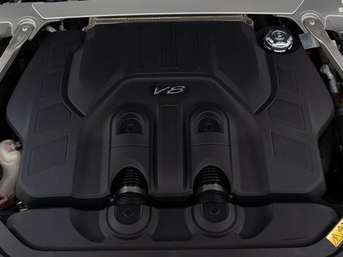 Used 2025 Bentley Flying Spur Mulliner image 51