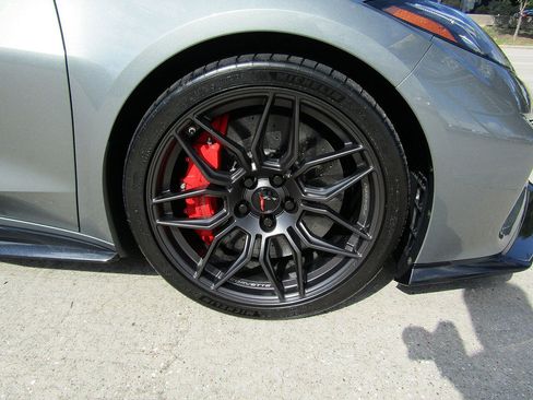 Used 2023 Chevrolet Corvette Z06 RWD image 22
