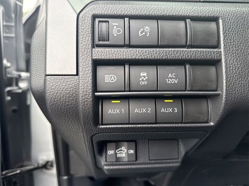 Used 2024 Toyota Tacoma TRD Sport image 25