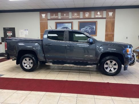 Used 2016 GMC Canyon SLE RWD image 7
