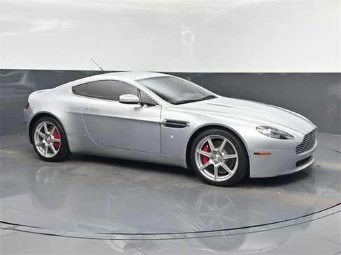 Used 2007 Aston Martin V8 Vantage Coupe image 1