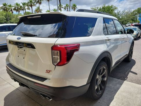 Used 2022 Ford Explorer ST w/ Equipment Group 401A AWD/4WD image 8