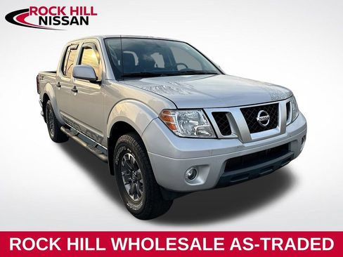 Used 2019 Nissan Frontier PRO-4X image 1