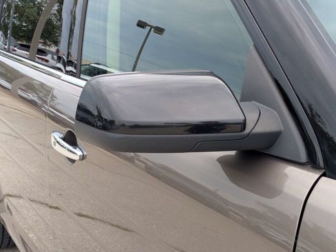 Used 2019 Ford Flex SEL w/ Equipment Group 202A FWD image 11