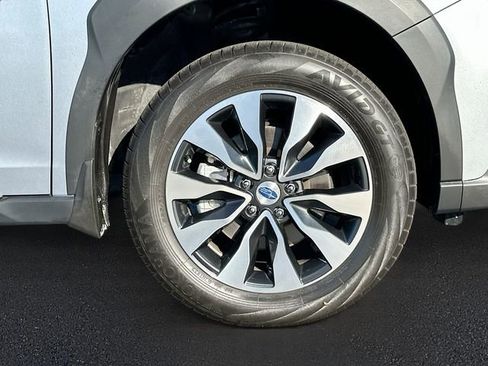 Used 2024 Subaru Outback Limited w/ Popular Package #2 image 32