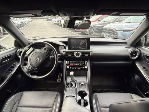 Used 2022 Lexus IS 350 F Sport w/ Memory Package AWD/4WD image 16