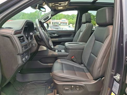 Used 2023 Chevrolet Tahoe LT w/ LT Signature Plus Package AWD/4WD image 16
