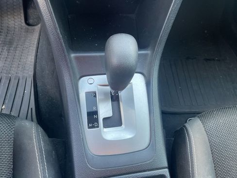 Used 2015 Subaru Crosstrek 2.0i Premium image 9