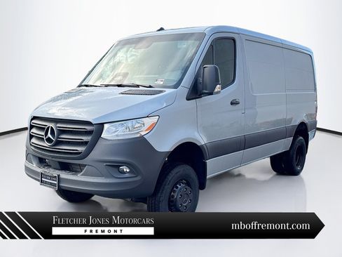 New 2025 Mercedes-Benz Sprinter 3500 image 1