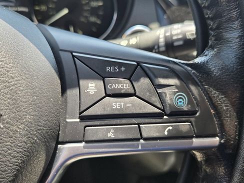Used 2020 Nissan Rogue Sport AWD image 25