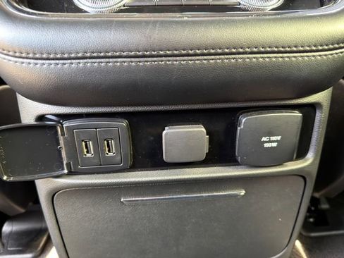 Used 2019 Lincoln Navigator Select w/ Technology Package image 20