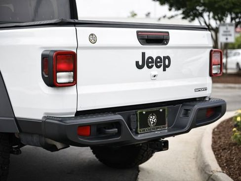 Used 2020 Jeep Gladiator Sport w/ Quick Order Package 24S AWD/4WD image 10