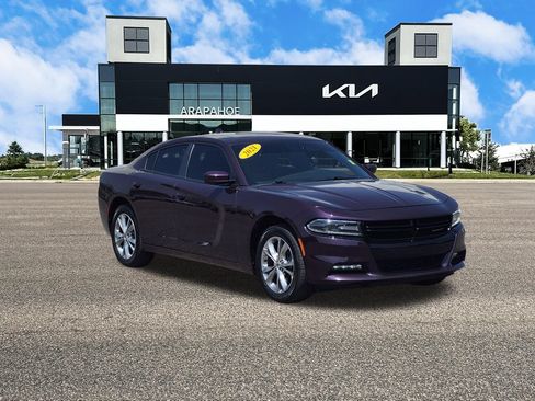 Used 2021 Dodge Charger SXT w/ Driver Convenience Group AWD/4WD image 2
