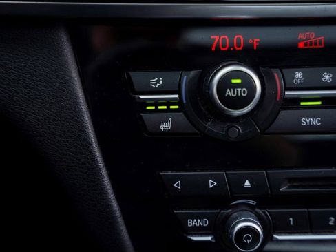 Used 2016 BMW X5 xDrive35d image 27