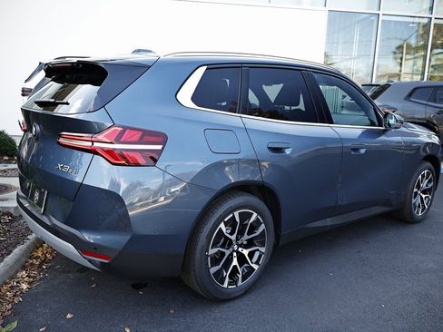 New 2026 BMW X3 xDrive30 w/ Premium Package image 7
