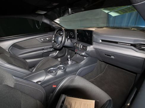 Used 2024 Ford Mustang GT RWD image 20