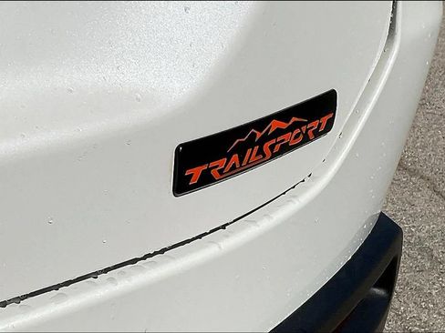Used 2025 Honda Pilot TrailSport image 29