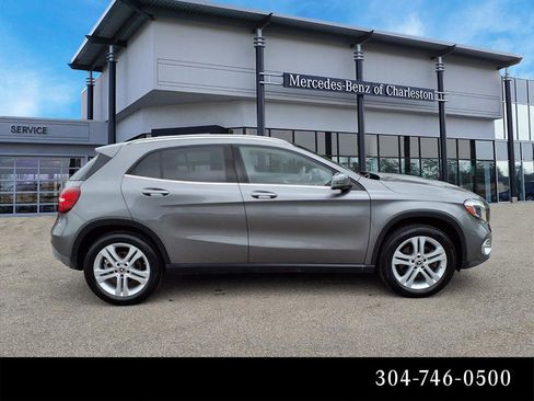 Certified 2020 Mercedes-Benz GLA 250 4MATIC image 2