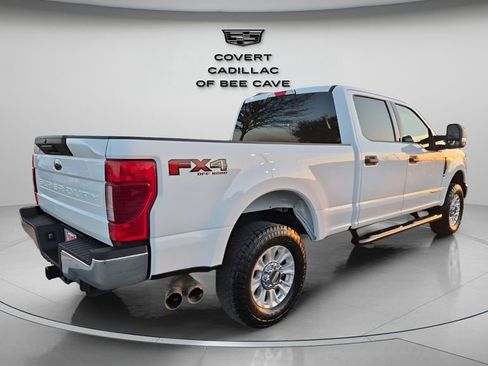 Used 2022 Ford F250 XLT w/ FX4 Off-Road Package image 9