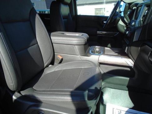 Used 2022 Chevrolet Silverado 2500 LTZ AWD/4WD image 21