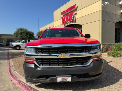 Used 2017 Chevrolet Silverado 1500 W/T AWD/4WD image 3