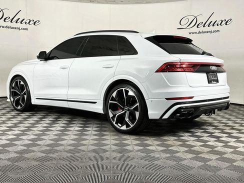 Used 2019 Audi Q8 Premium Plus w/ Premium Plus AWD/4WD image 4