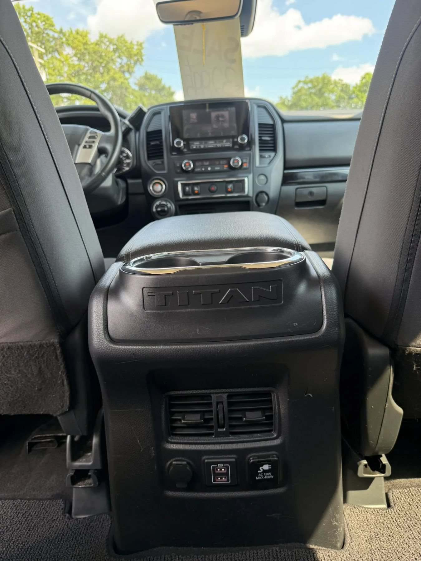 Used 2023 Nissan Titan SV w/ SV Convenience Package AWD/4WD image 10