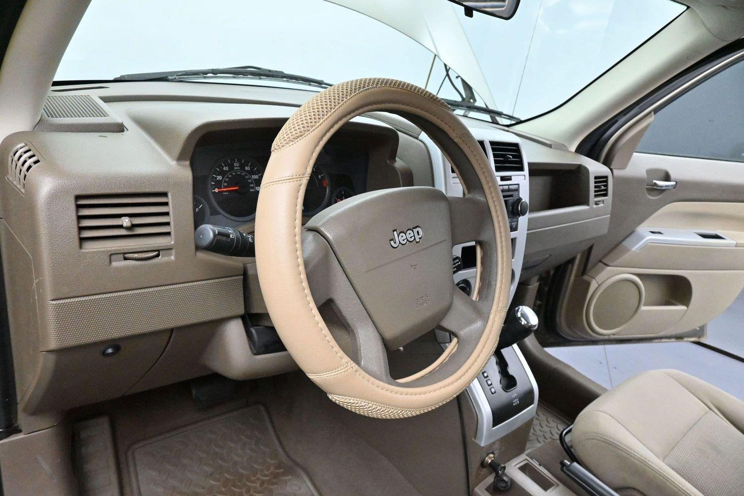 Used 2008 Jeep Patriot Sport FWD image 14