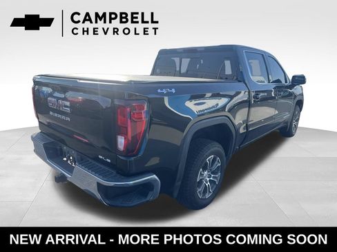 Used 2024 GMC Sierra 1500 SLE w/ Preferred Package AWD/4WD image 5
