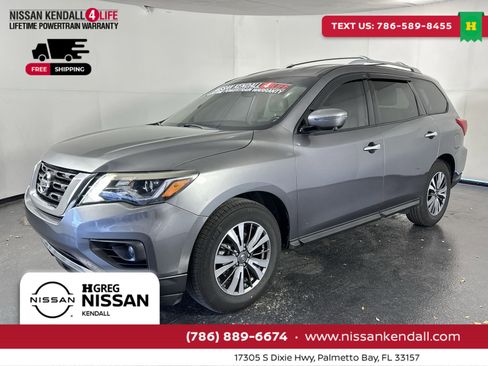 Used 2018 Nissan Pathfinder SL image 6