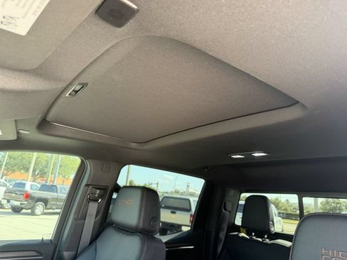 Used 2024 Chevrolet Silverado 1500 High Country w/ Technology Package AWD/4WD image 23