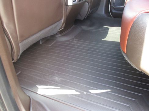 Used 2018 Ford F150 King Ranch w/ Equipment Group 601A Luxury AWD/4WD image 48