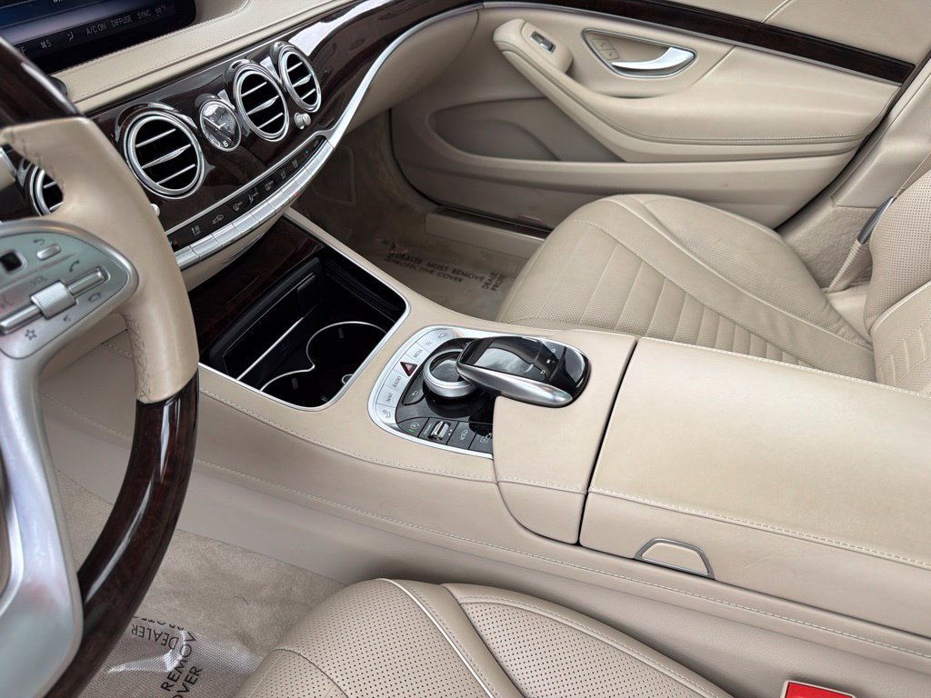 Used 2020 Mercedes-Benz S 560 4MATIC Sedan image 37
