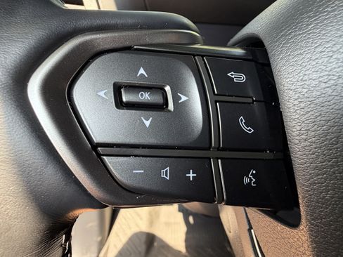 Used 2025 Lexus GX 550 AWD/4WD image 19