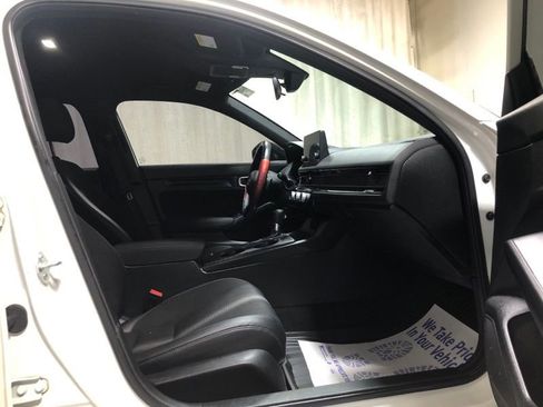 Used 2024 Honda Civic Sport image 12