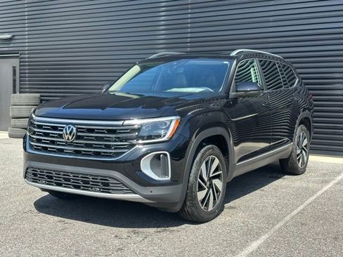 New 2025 Volkswagen Atlas SEL image 4