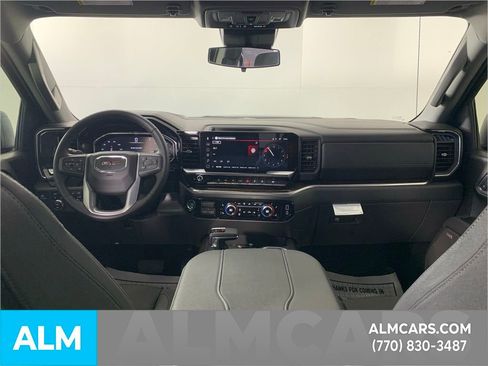 Used 2025 GMC Sierra 1500 Elevation w/ Preferred Package image 29