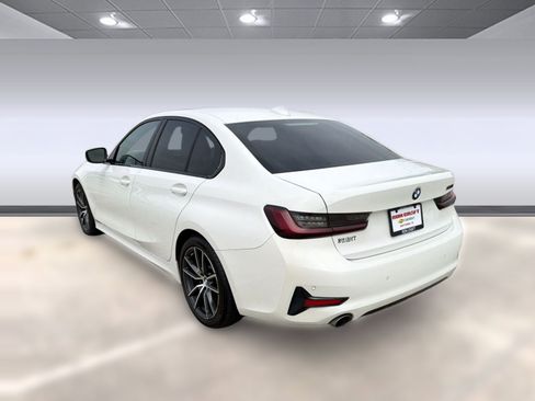 Used 2019 BMW 330i Sedan w/ Premium Package RWD image 3