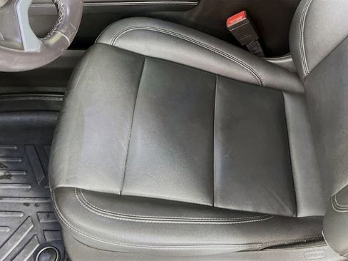 Used 2022 Chevrolet Suburban LT image 20