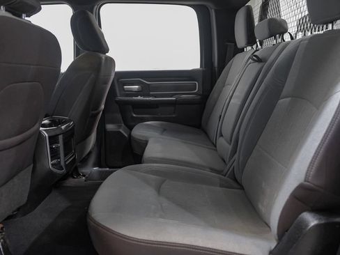 Used 2023 RAM 2500 Big Horn w/ Level 1 Equipment Group AWD/4WD image 37