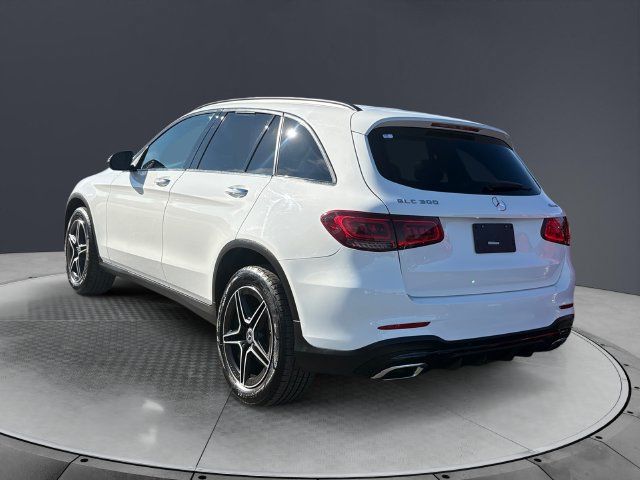 Used 2020 Mercedes-Benz GLC 300 4MATIC image 3