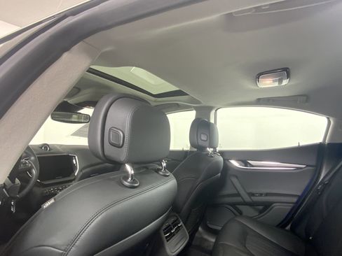 Certified 2022 Maserati Ghibli GT image 41