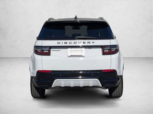 Used 2024 Land Rover Discovery Sport Dynamic SE image 7