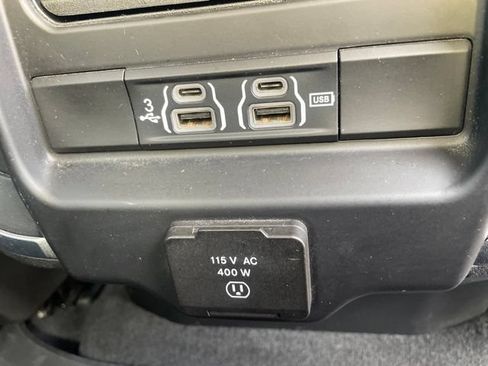Used 2019 RAM 1500 Big Horn AWD/4WD image 37