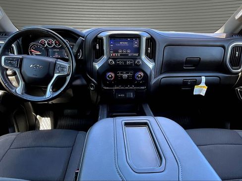 Used 2022 Chevrolet Silverado 1500 RST AWD/4WD image 8