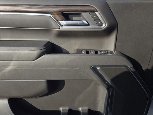 New 2026 Chevrolet Silverado 1500 LT w/ Convenience Package II image 12