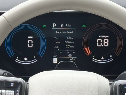 Used 2025 Hyundai Santa Fe SEL image 43